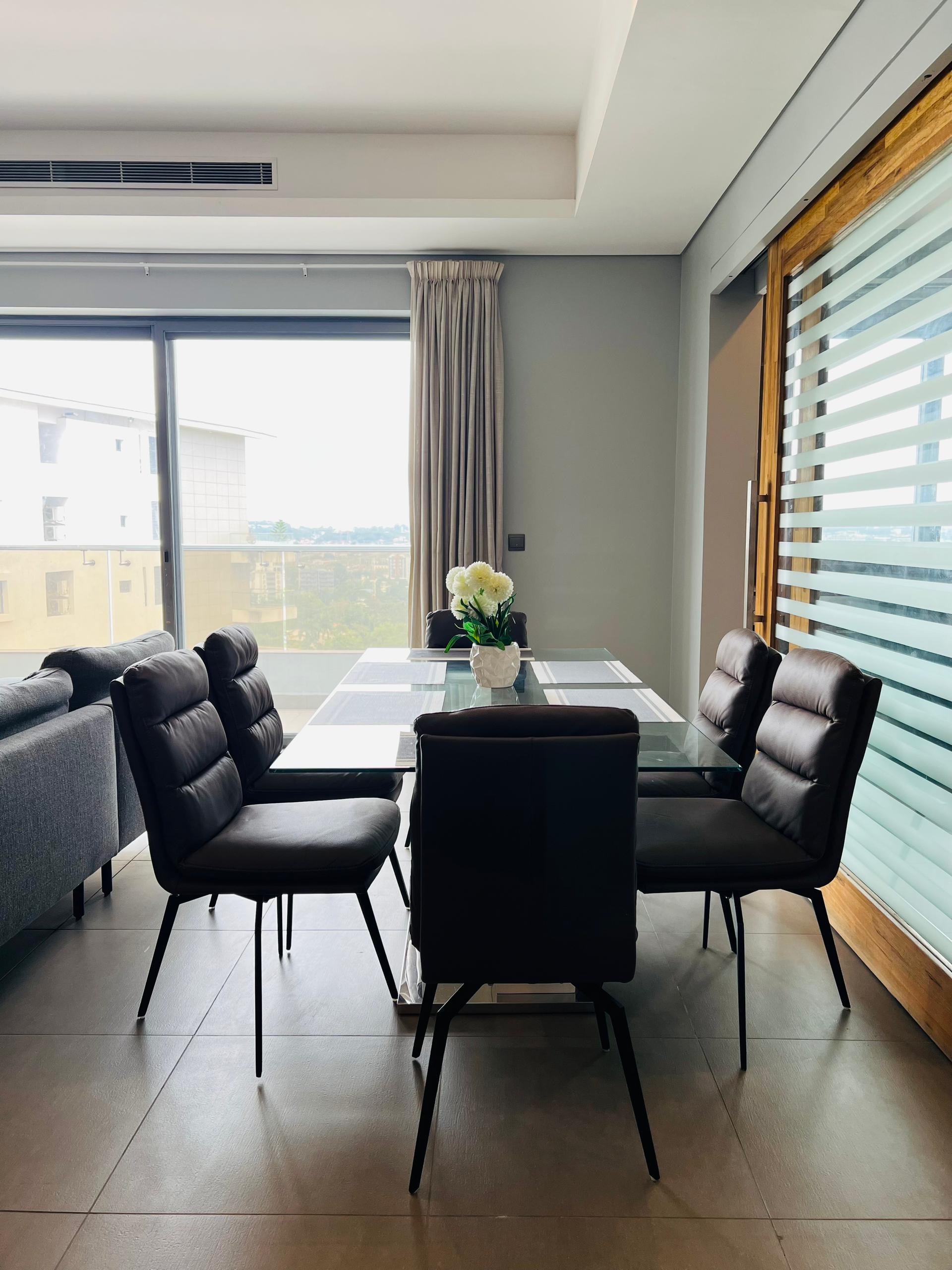 Cliffside Apartment, Airport Residential