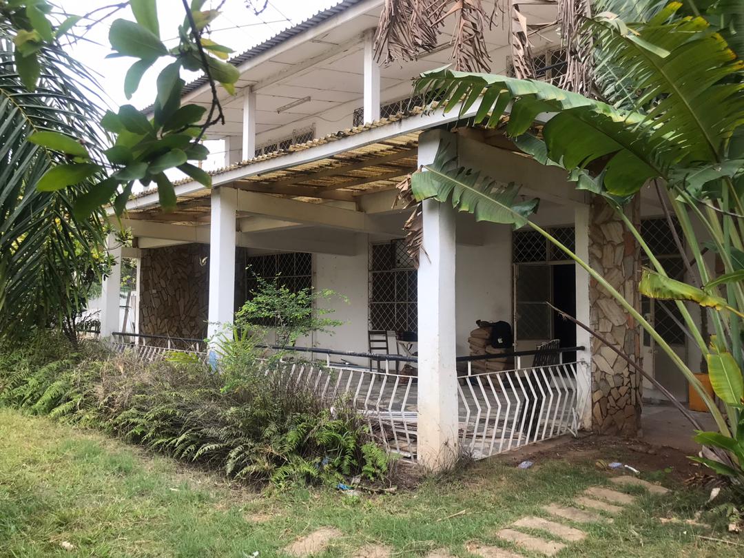 The Hamlet - main view