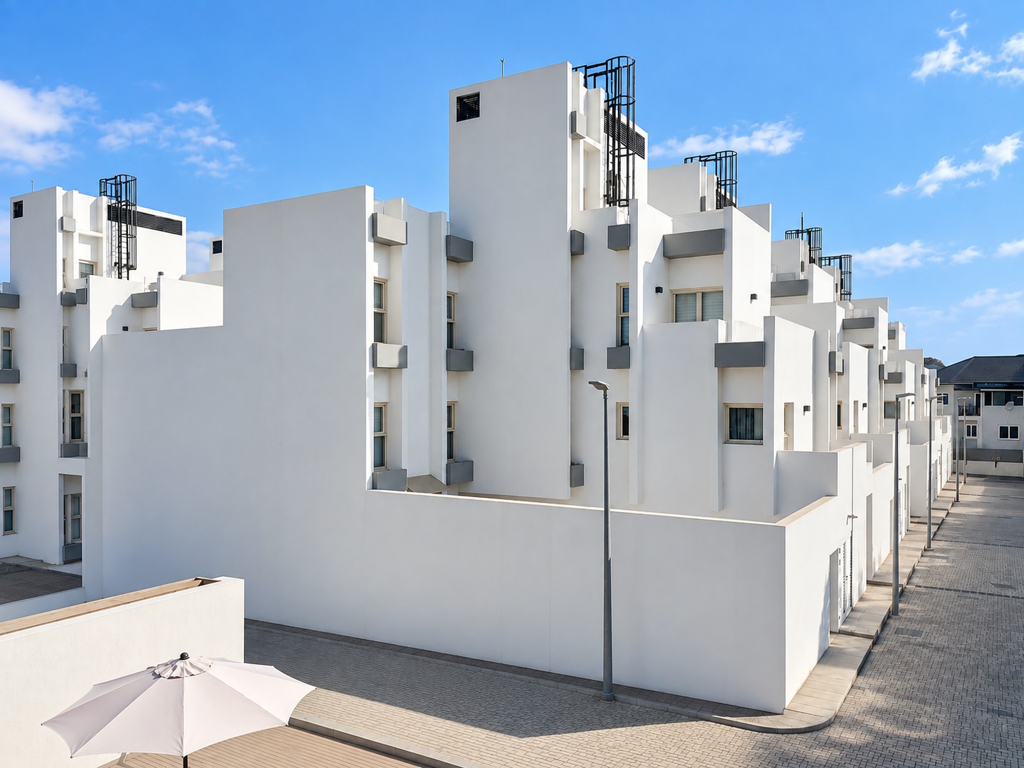 Cliffside Apartment, Airport Residential