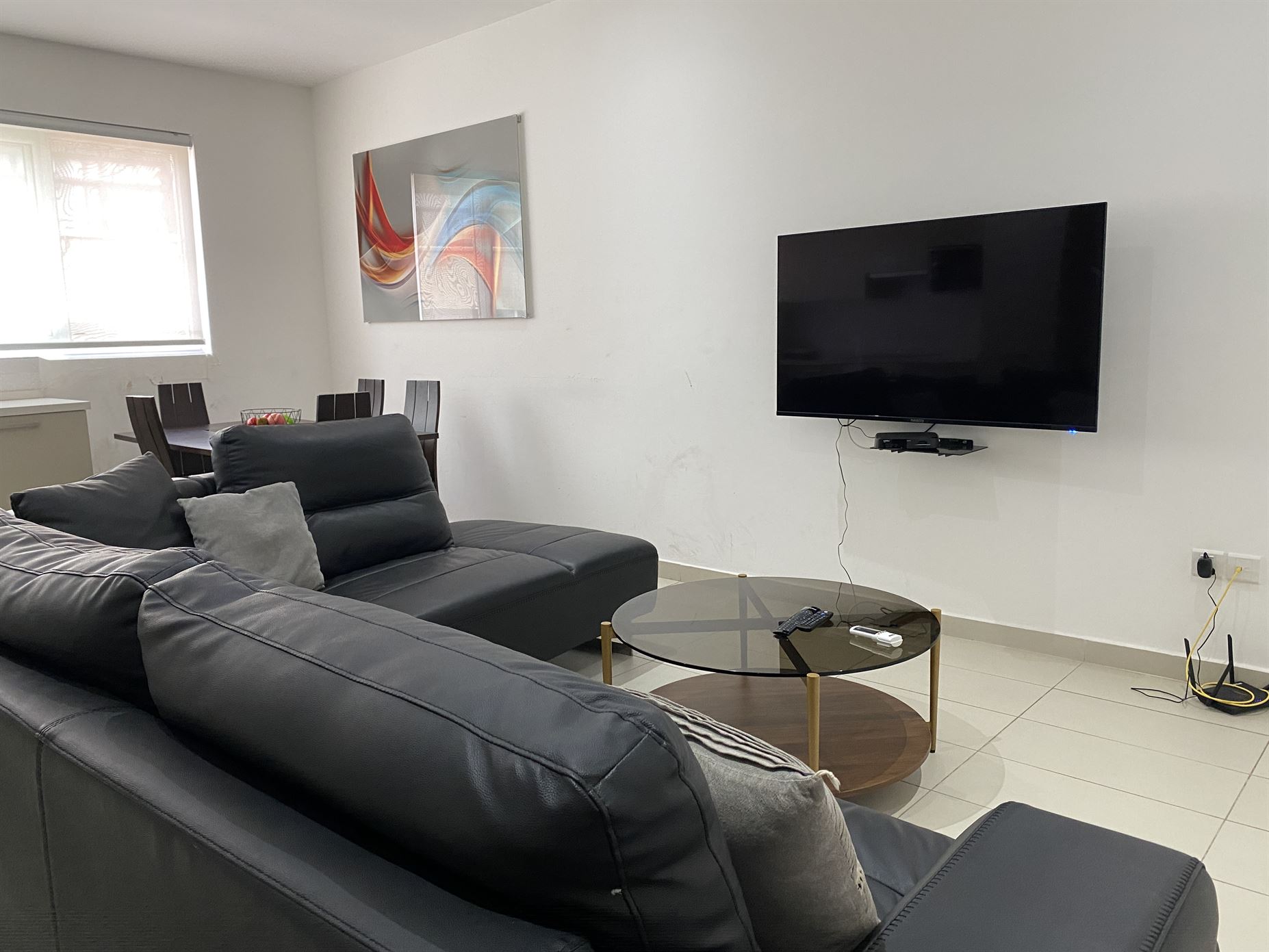 Cliffside Apartment, Airport Residential