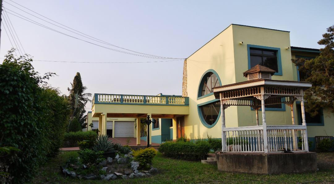 The Hamlet - main view
