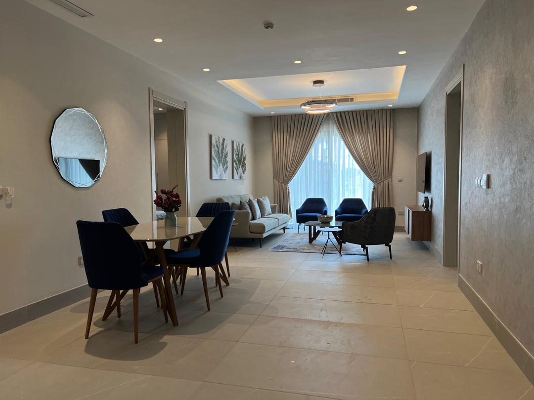 Cliffside Apartment, Airport Residential