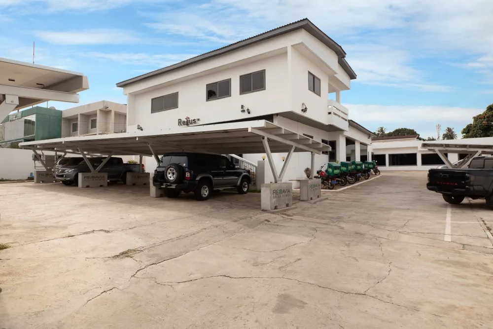 Cliffside Apartment, Airport Residential