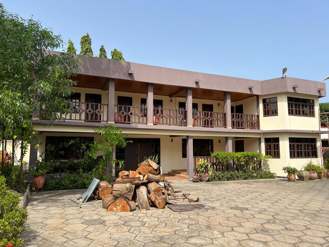 The Hamlet - main view