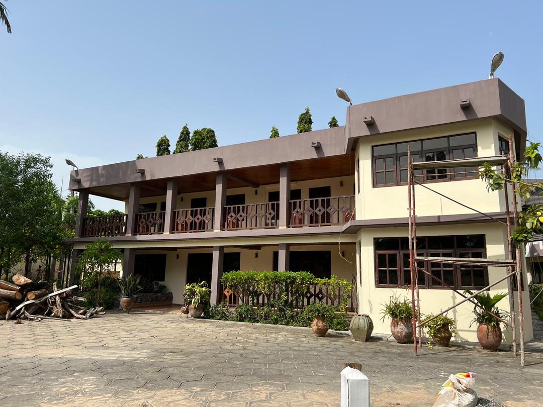 The Hamlet - main view
