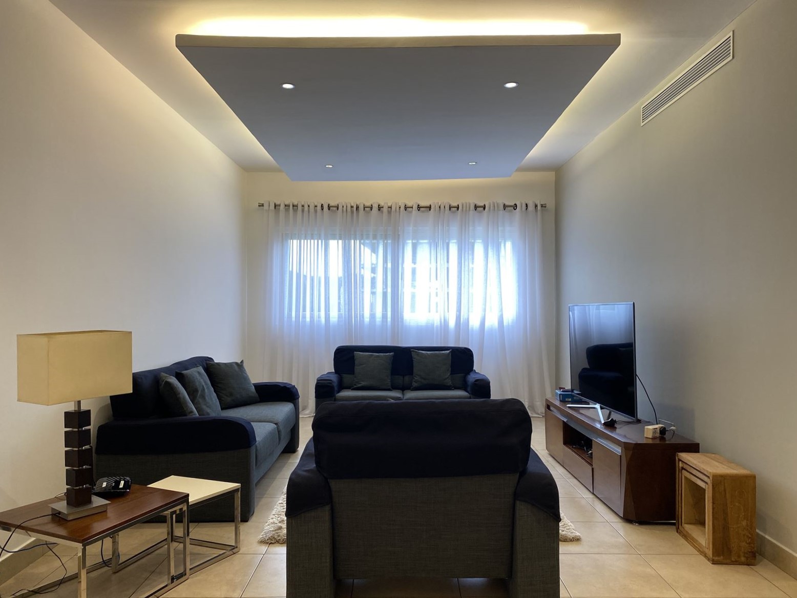 Cliffside Apartment, Airport Residential