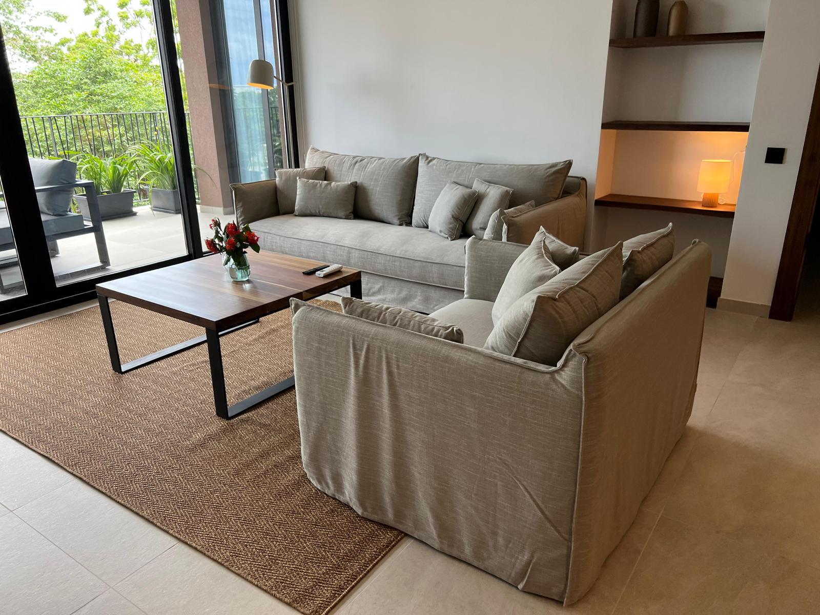 Cliffside Apartment, Airport Residential