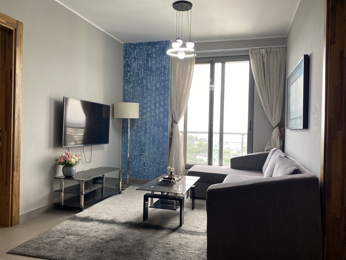 Cliffside Apartment, Airport Residential