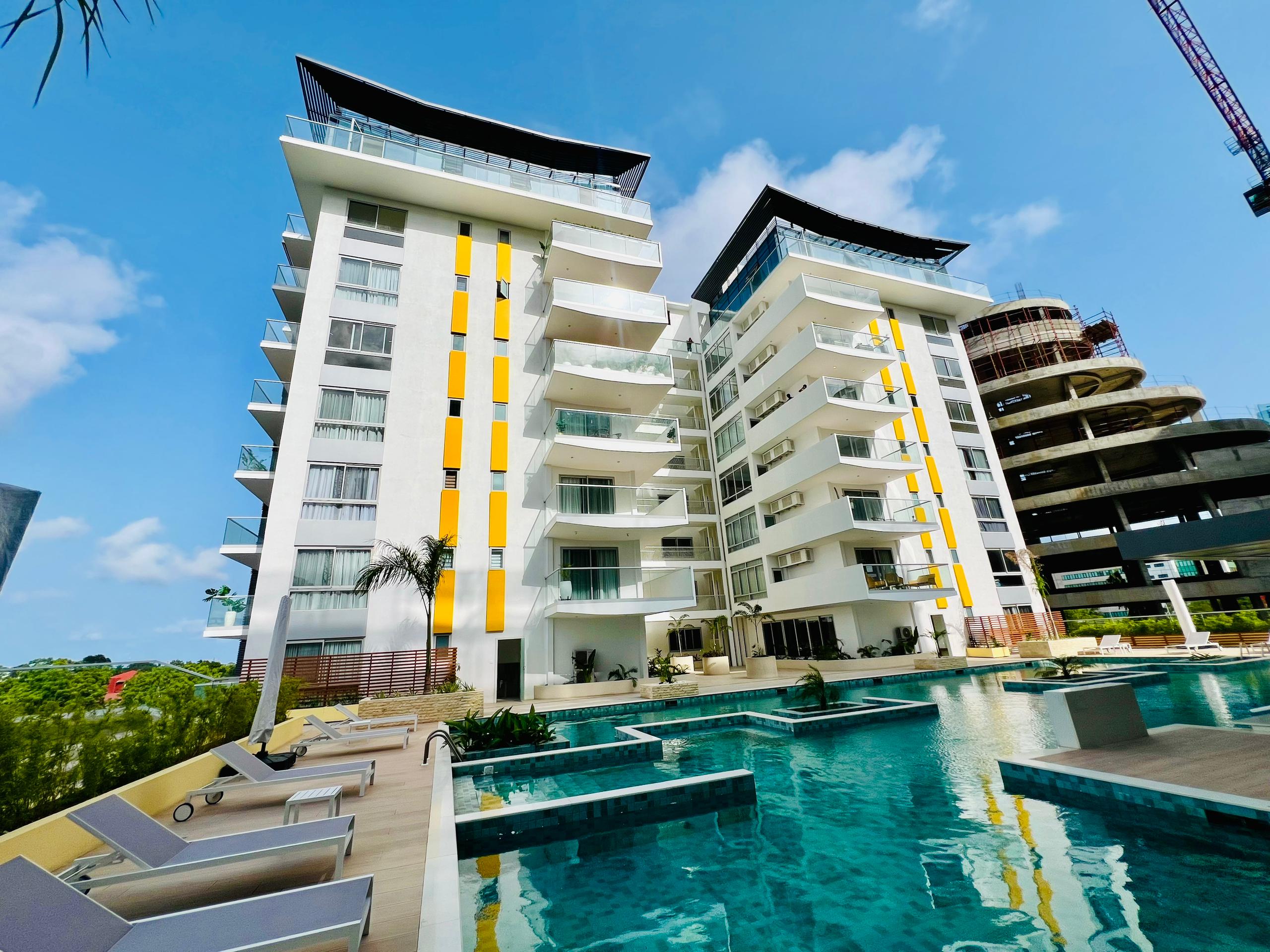 Cliffside Apartment, Airport Residential