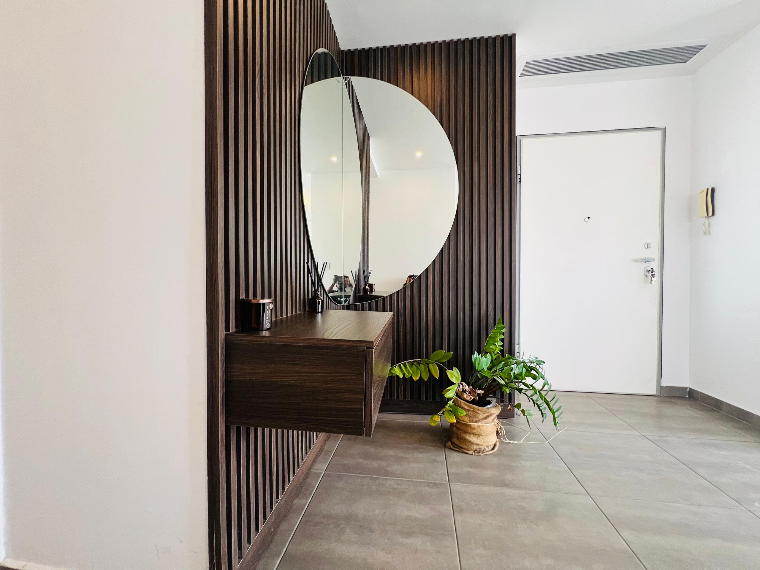 Cliffside Apartment, Airport Residential