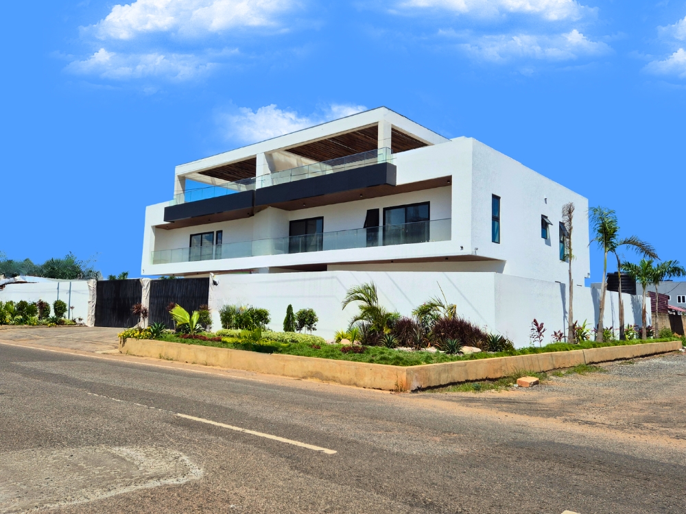 Cliffside Apartment, Airport Residential