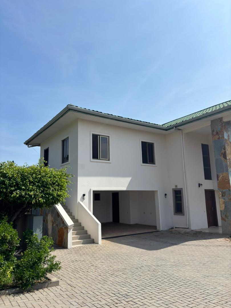 The Hamlet - main view