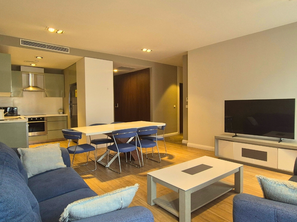 Cliffside Apartment, Airport Residential