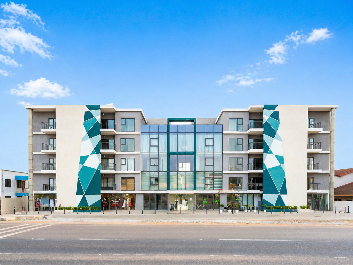 Cliffside Apartment, Airport Residential