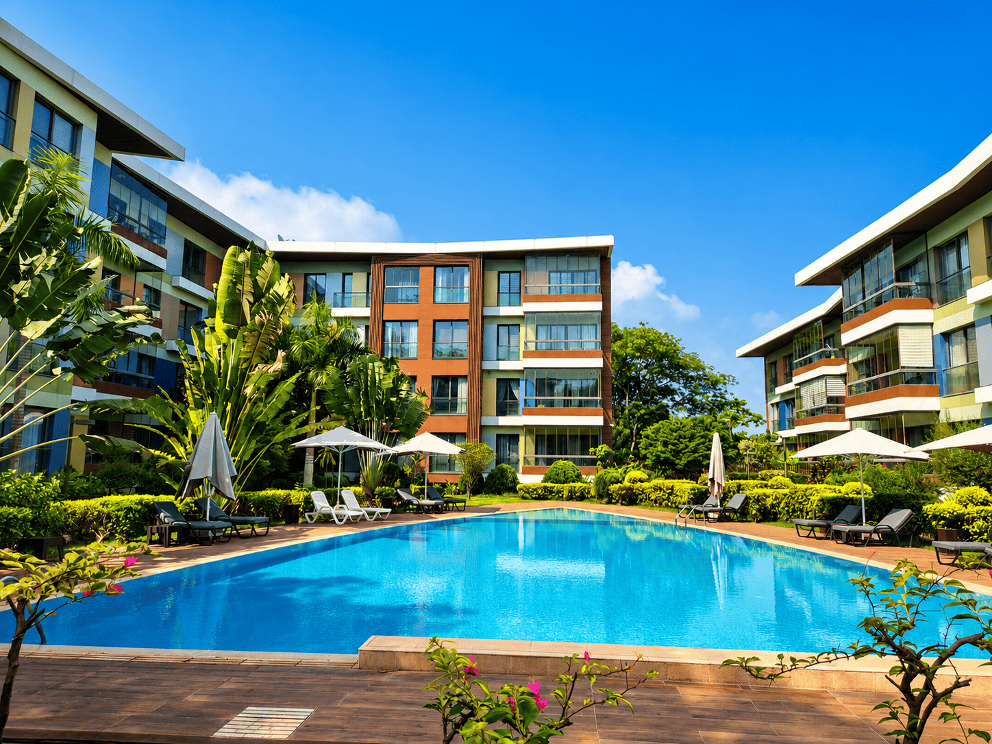 Cliffside Apartment, Airport Residential