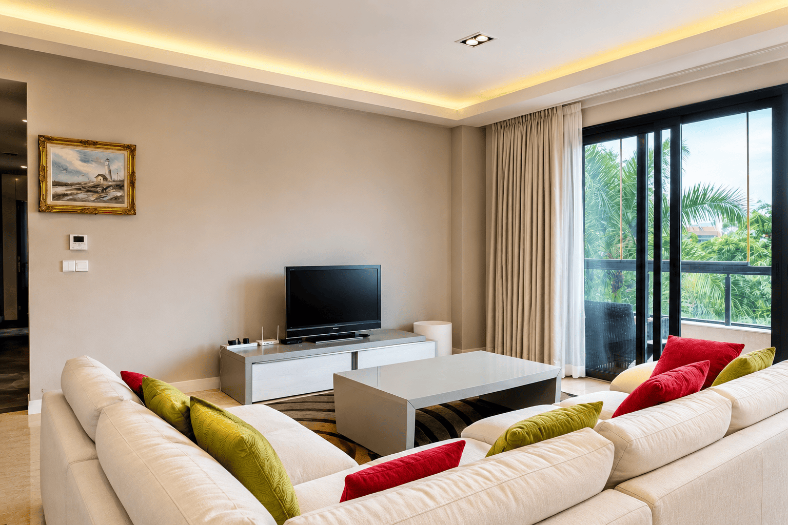 Cliffside Apartment, Airport Residential
