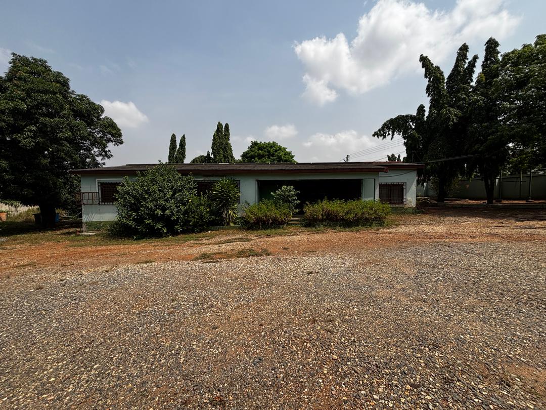 The Hamlet - main view