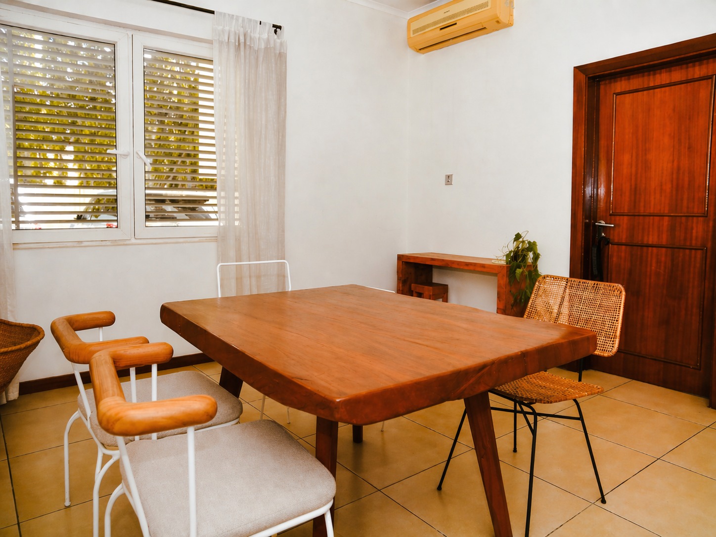 The Hamlet - main view