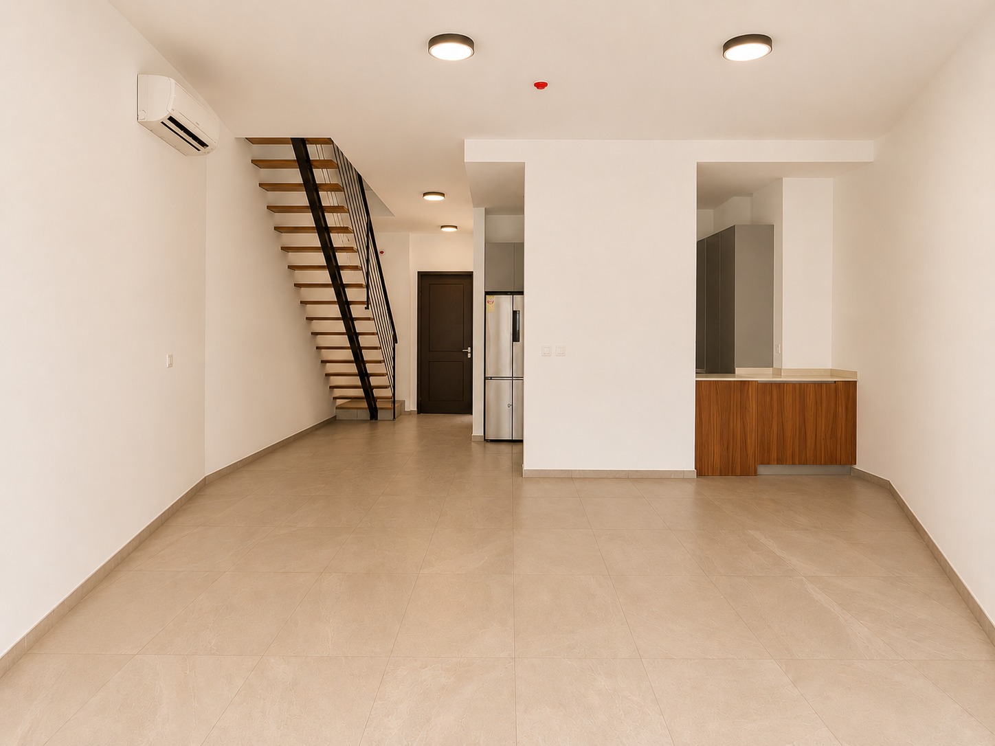 Cliffside Apartment, Airport Residential