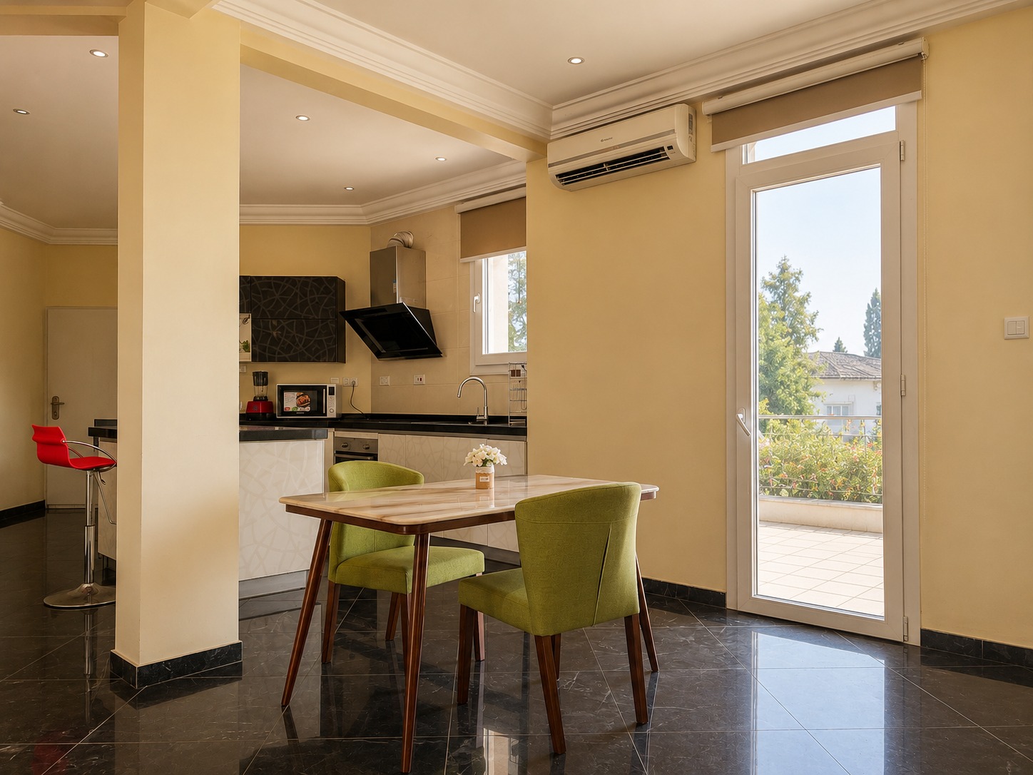 Cliffside Apartment, Airport Residential