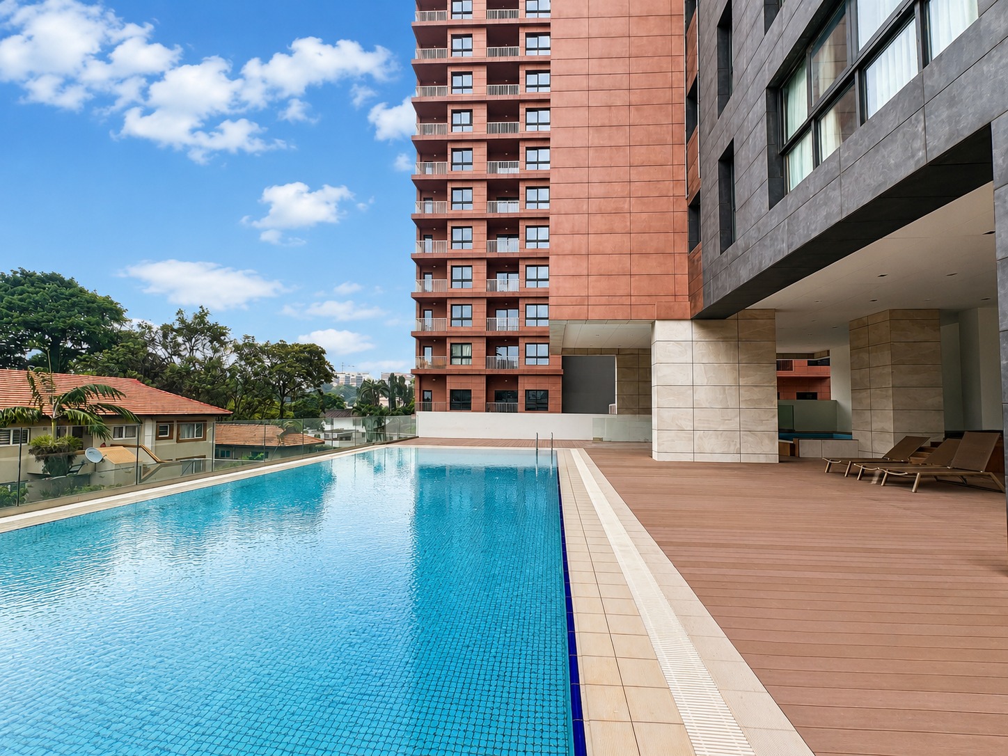 Cliffside Apartment, Airport Residential