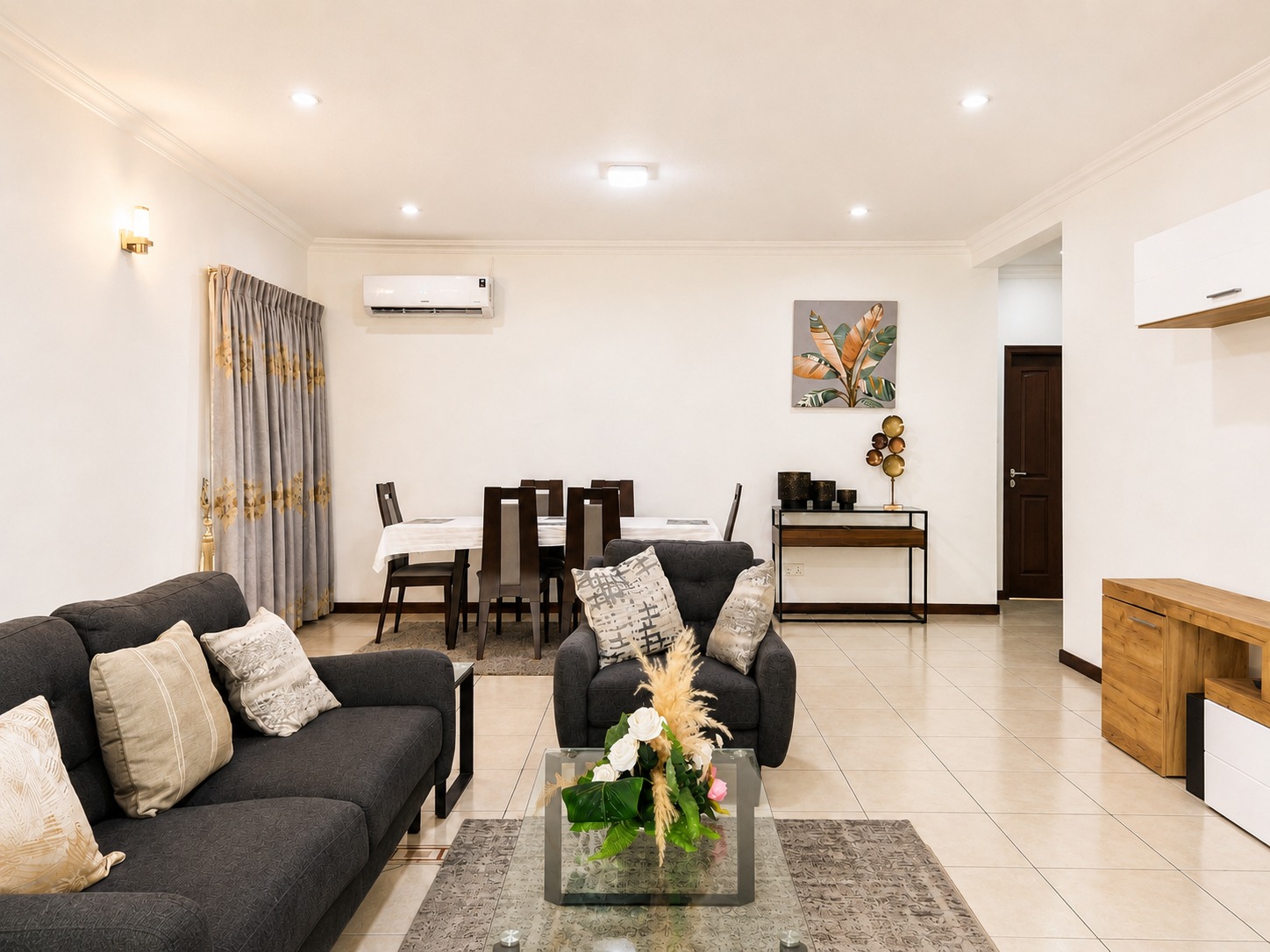 Cliffside Apartment, Airport Residential