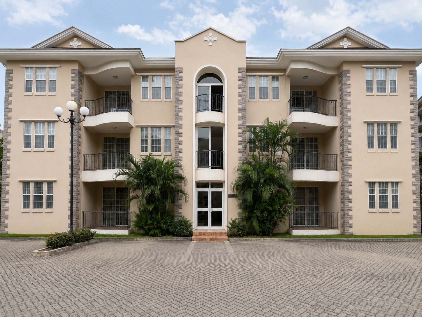 Cliffside Apartment, Airport Residential