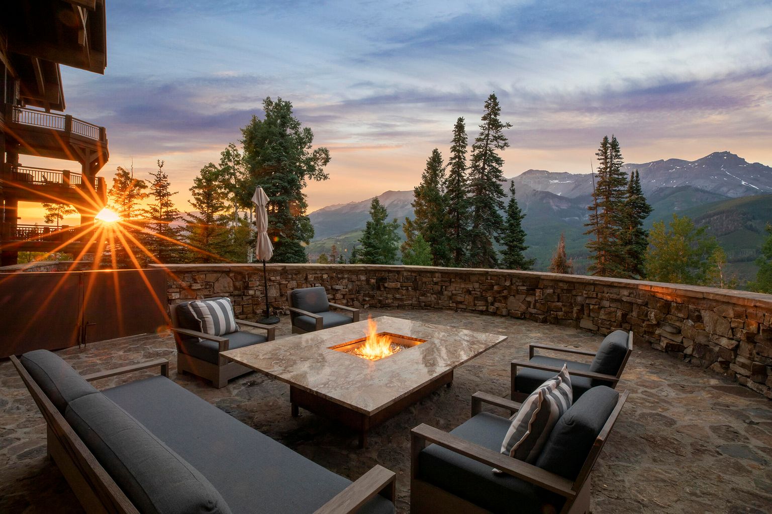 117 Sunny Ridge Place GL 101 outdoor patio fire pit