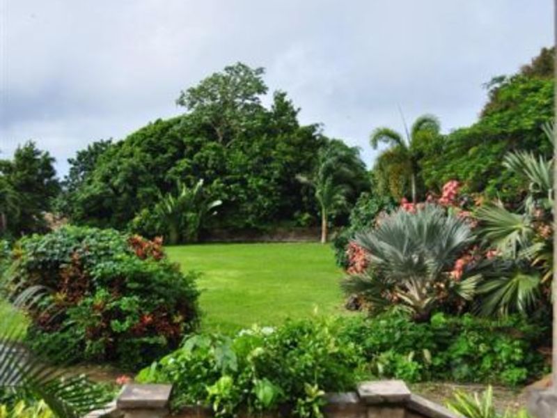 11 bed House/Villa For Sale in Caslte Grant, 