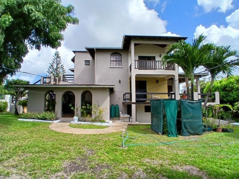 6 bed House/Villa For Sale in Durants, 