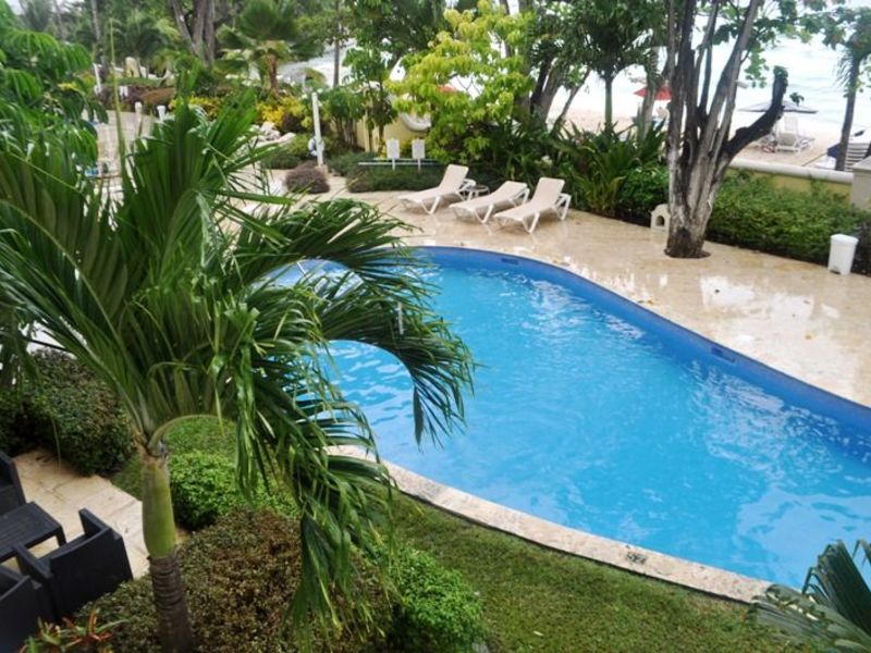 2 bed Apartment/Condo For Sale in Dover, 