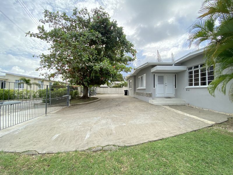 3 bed House/Villa For Rent in Rockley, 