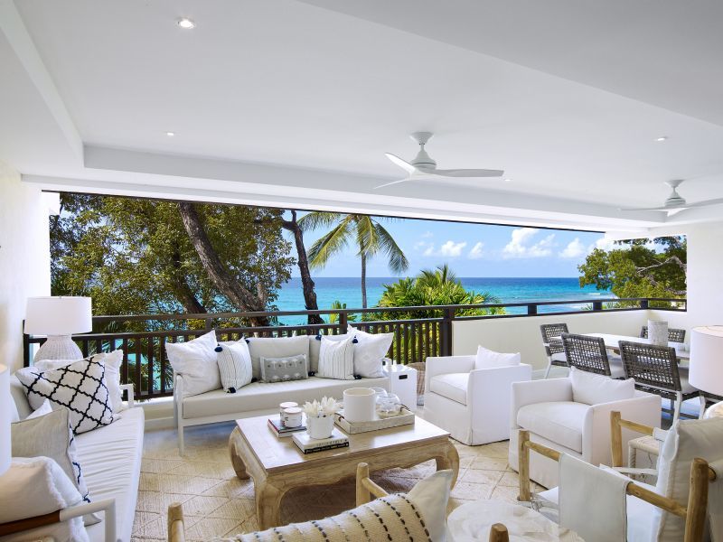 3 bed Apartment/Condo For Sale in Paynes Bay, 