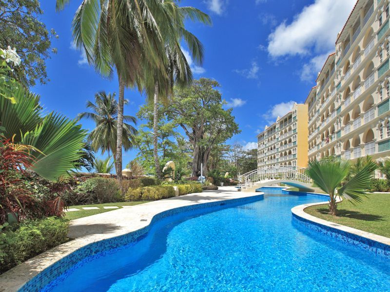 3 bed Apartment/Condo For Sale in Dover, 