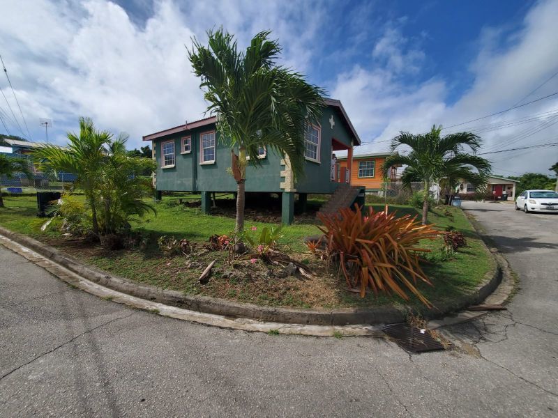 3 bed House/Villa For Sale in Mt. Brevitor, 