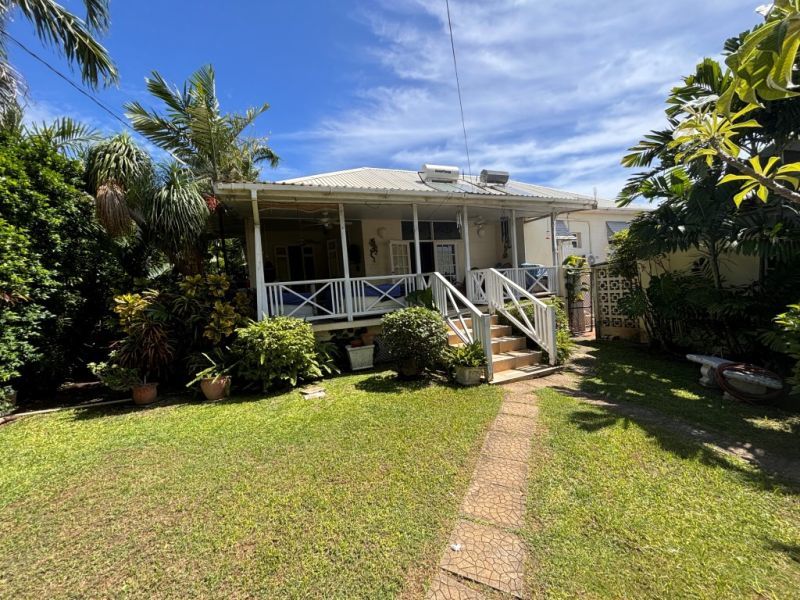 5 bed House/Villa For Sale in Rockley, 