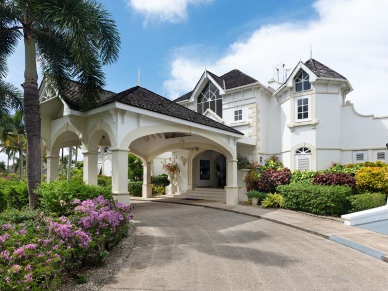 1 bed Apartment/Condo For Sale in Sugar Hill, 