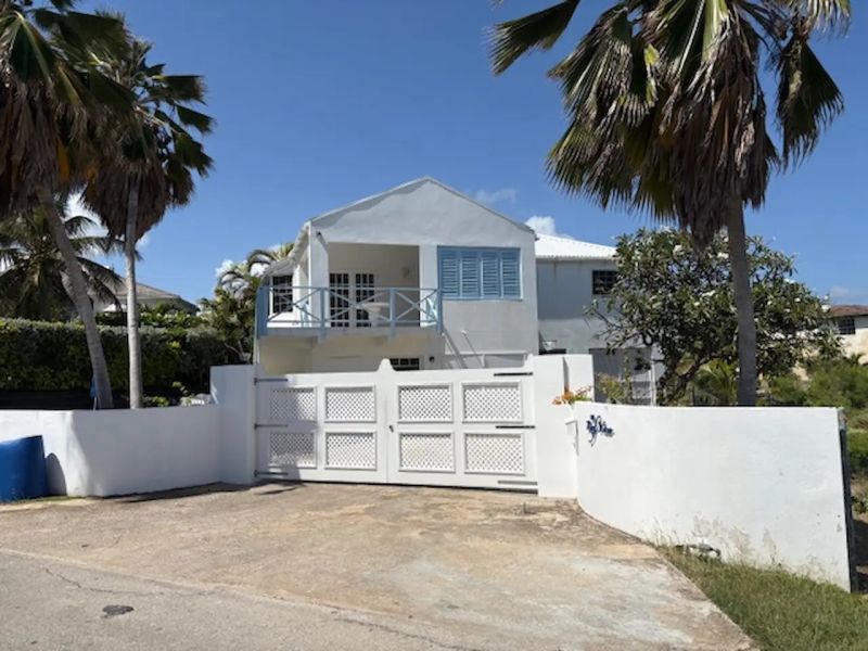 3 bed House/Villa For Sale in The Crane, 