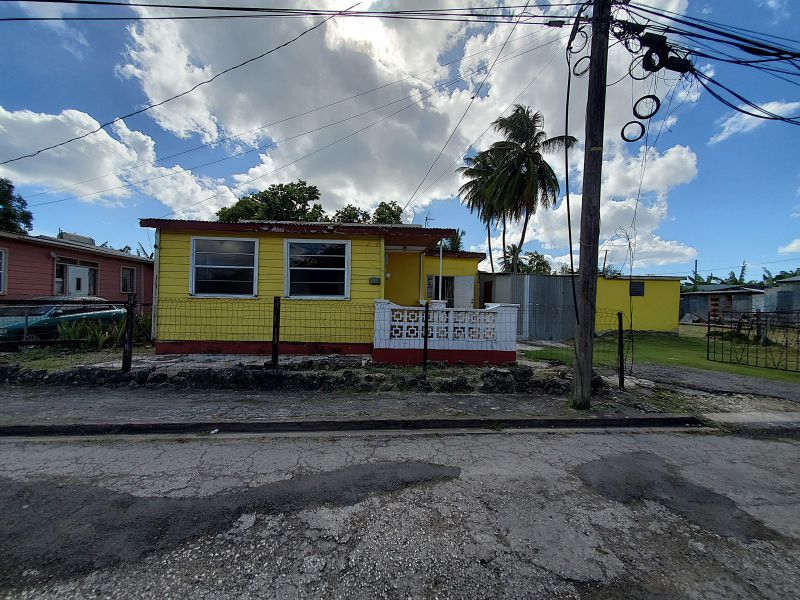 5 bed House/Villa For Sale in My Lord's Hill, 