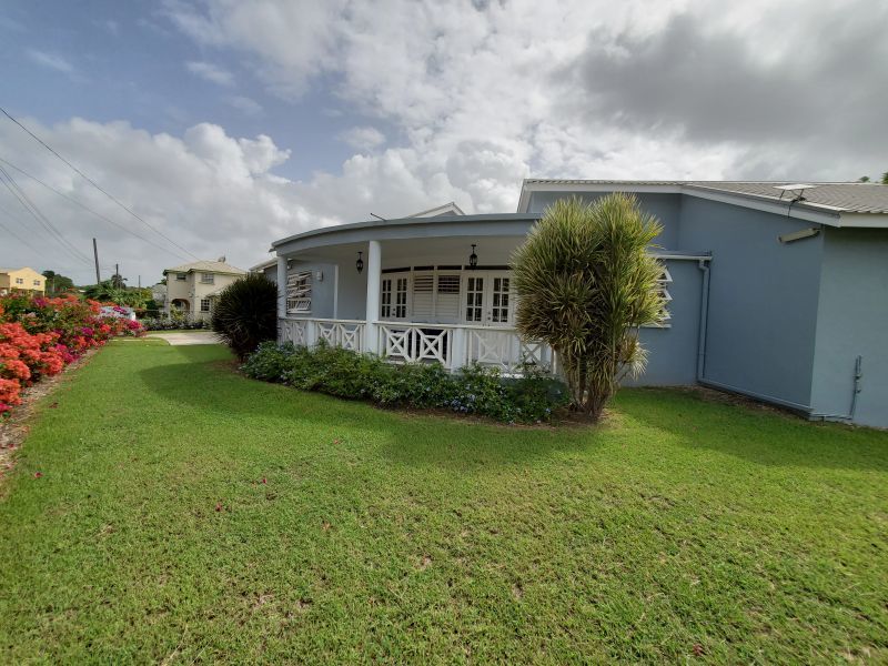 3 bed House/Villa For Rent in Graeme Hall, 