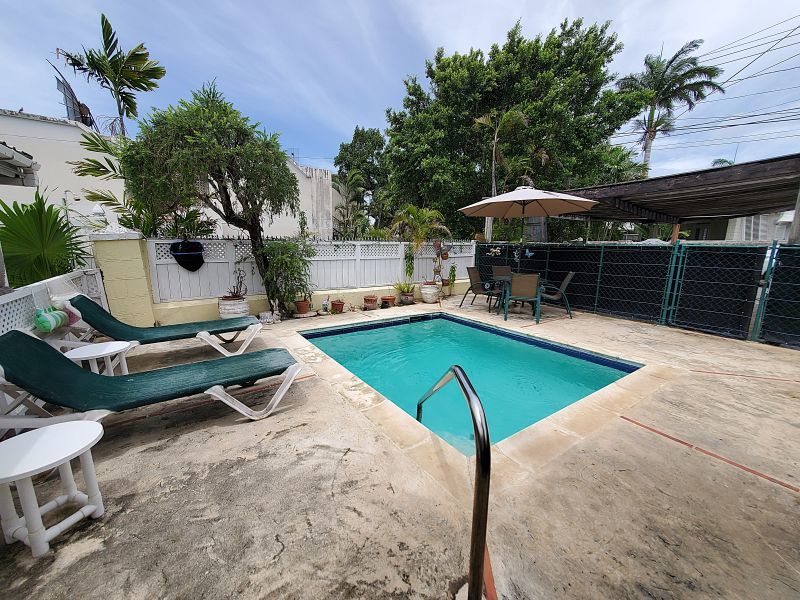 5 bed House/Villa For Sale in Rockley, 