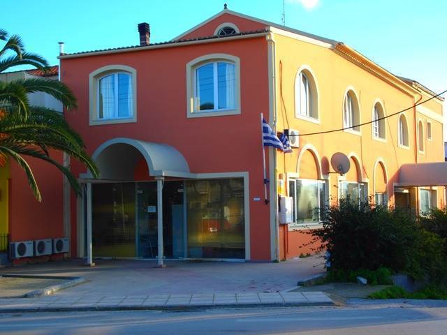 Listing photograph 2 of 4 of the commercial in Corfu Town, published by Roula Rouva Real Estate.