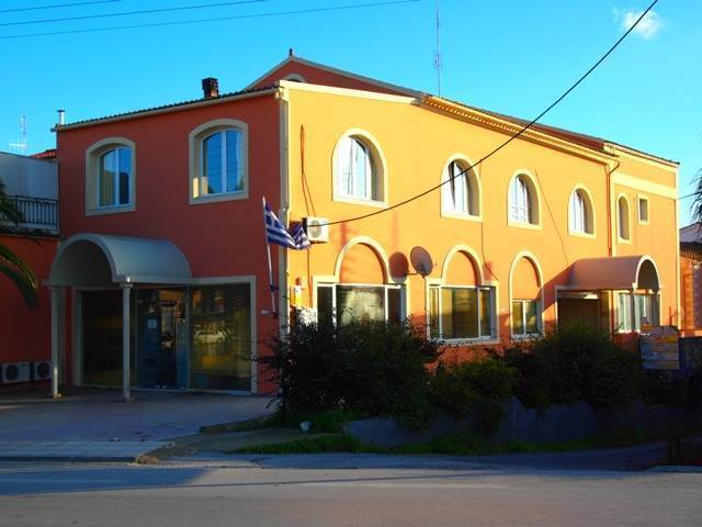 Listing photograph 3 of 4 of the commercial in Corfu Town, published by Roula Rouva Real Estate.