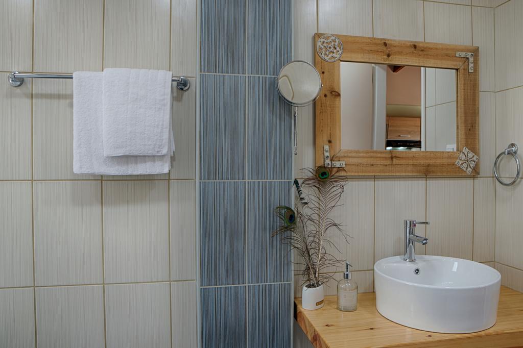 Listing photograph 11 of 11 of the house in Pelekas, published by Roula Rouva Real Estate.