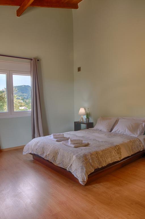 Listing photograph 10 of 11 of the house in Pelekas, published by Roula Rouva Real Estate.