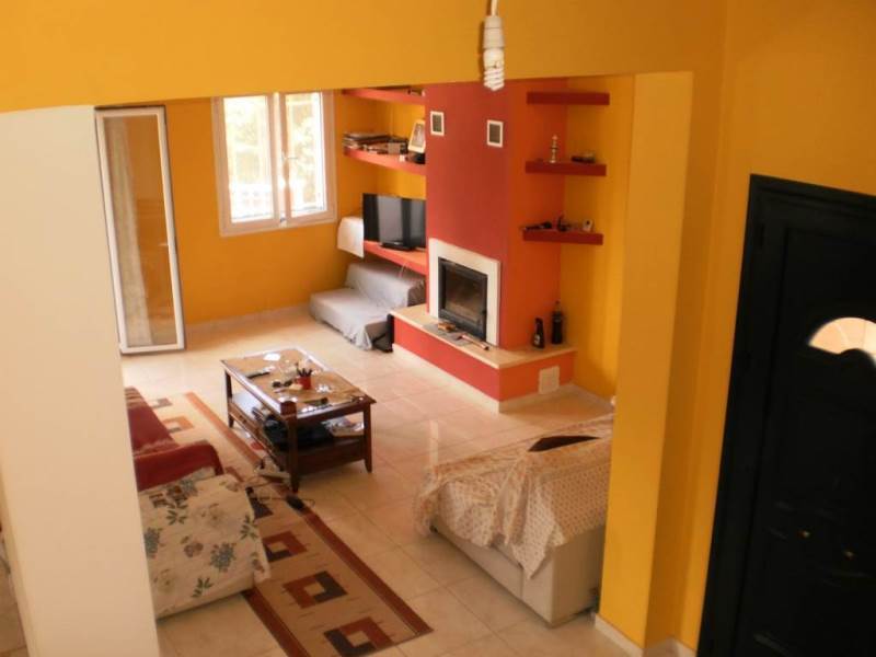 Listing photograph 10 of 11 of the house in Kynopiastes, published by Roula Rouva Real Estate.