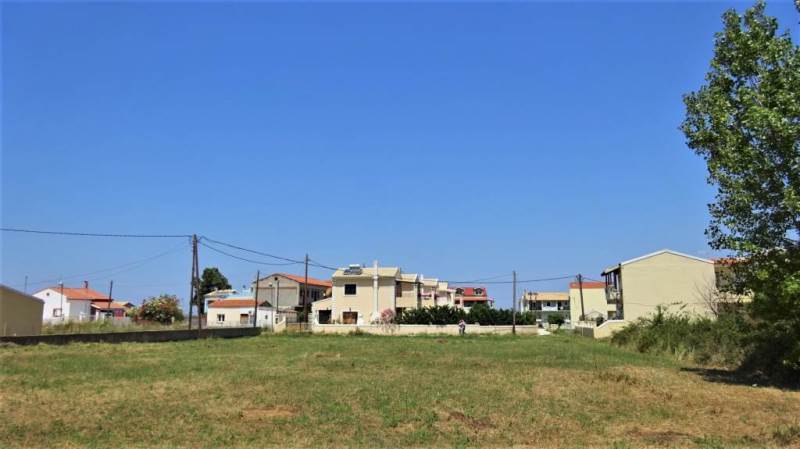 Listing photograph 2 of 3 of the land in Acharavi, published by Roula Rouva Real Estate.