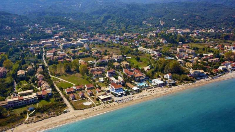 Listing photograph 2 of 5 of the land in Acharavi, published by Roula Rouva Real Estate.