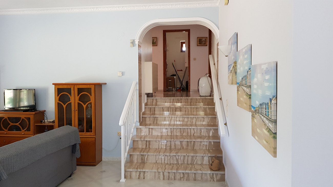 Listing photograph 9 of 12 of the house in Alykes Potamou, published by Roula Rouva Real Estate.