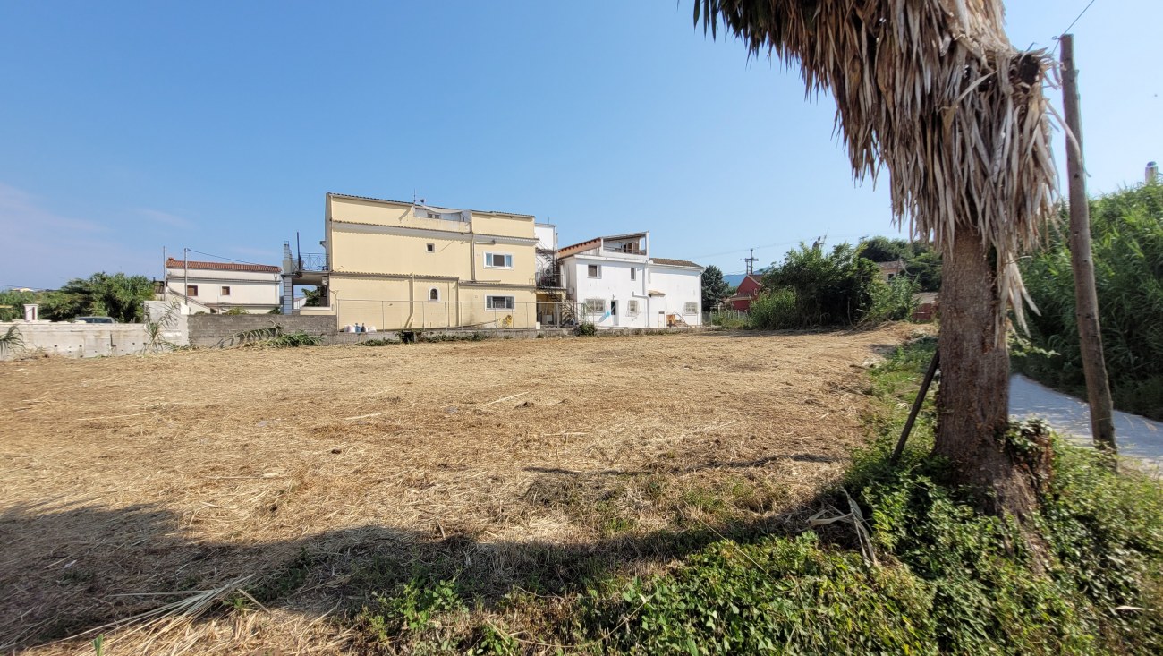 Listing photograph 3 of 4 of the land in Chrisiida, published by Roula Rouva Real Estate.